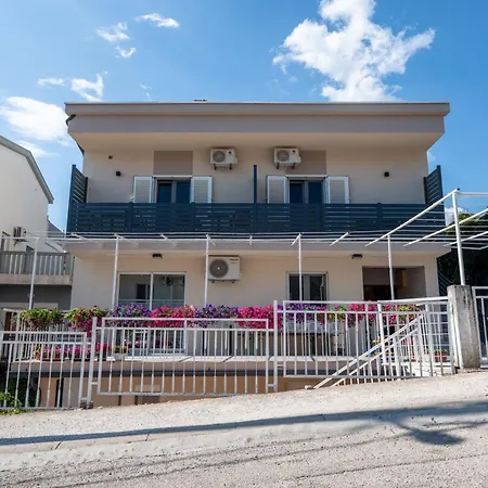 Ivan Apartman