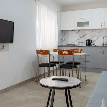 Ivan Apartman